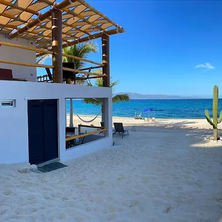Beach Front Lofts, La Ventana Exterior photo